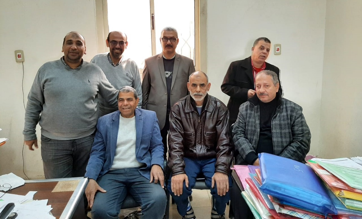 تكريم مختار نصر الدين بجهاز مدينة بني سويف لبلوغه المعاش
